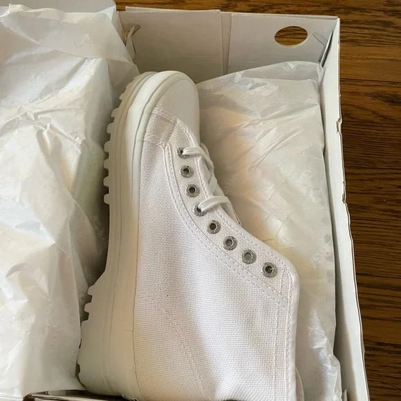 Superga White High-Top Sneakers EU 40 - Picture 3 of 4